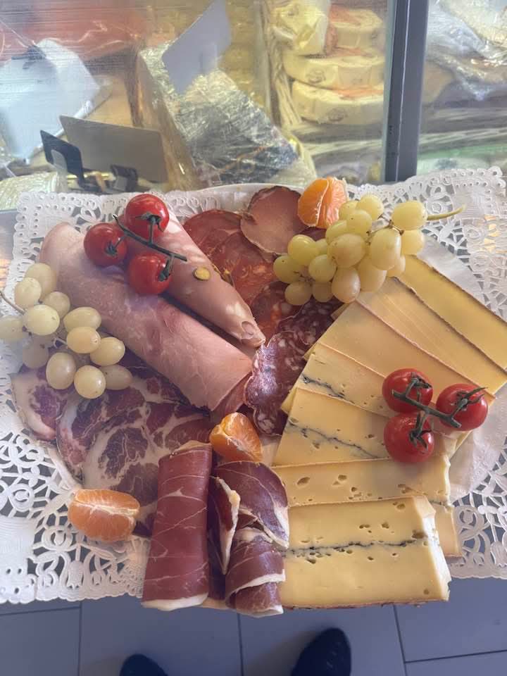 Traiteur plateau Raclette Flagrants Délices à Allauch PACA